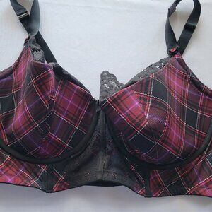 Cacique Full-Figured Black Lace Longline Balconette Bra (Size 46DDD)